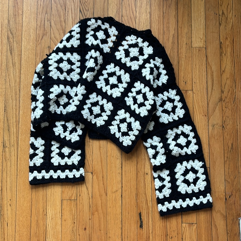 Elan Crocheted Sweater Jacket Size L